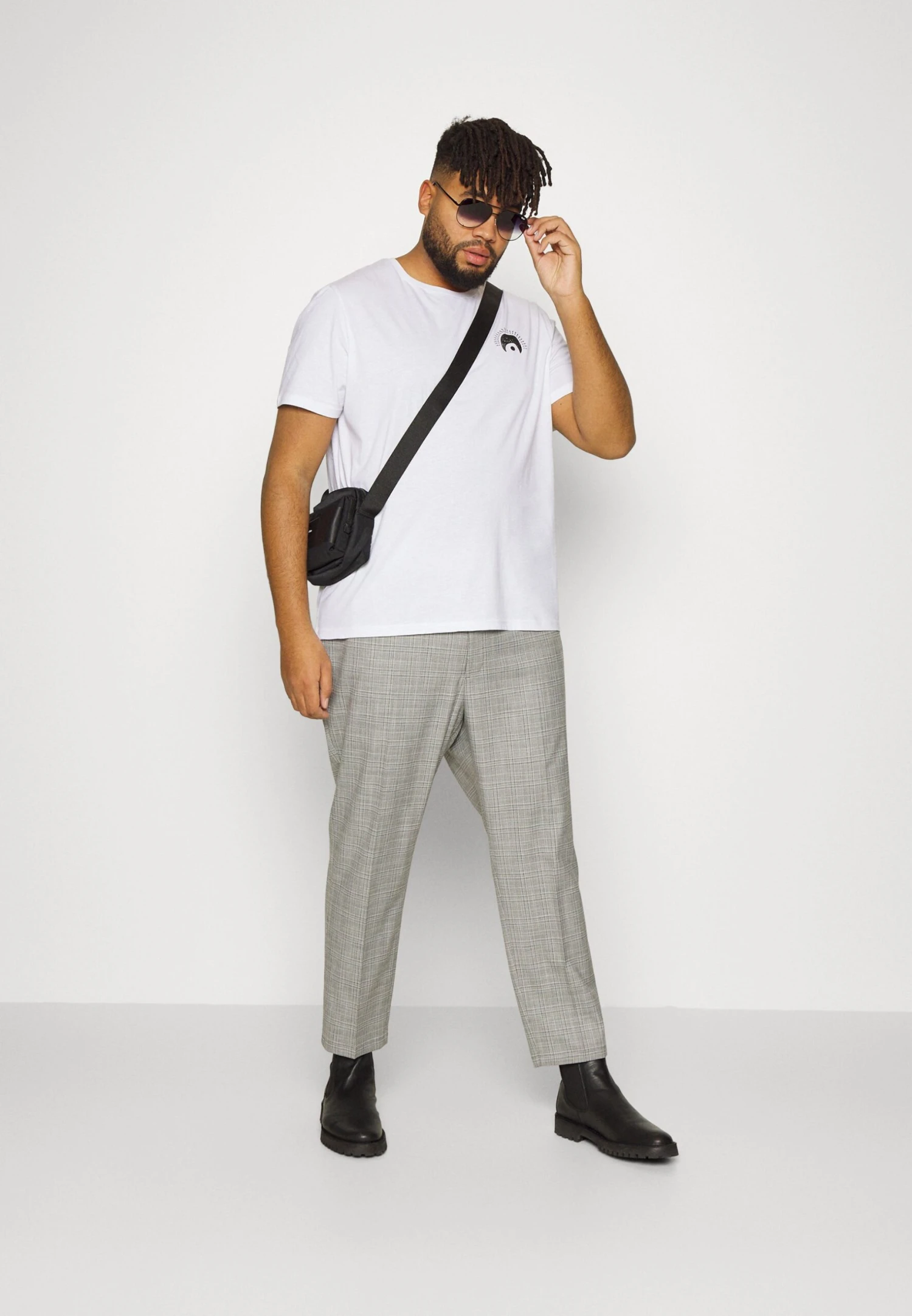 YOURTURN Eye Moon Tee Unisex - Print T-Shirt - White - Image 2