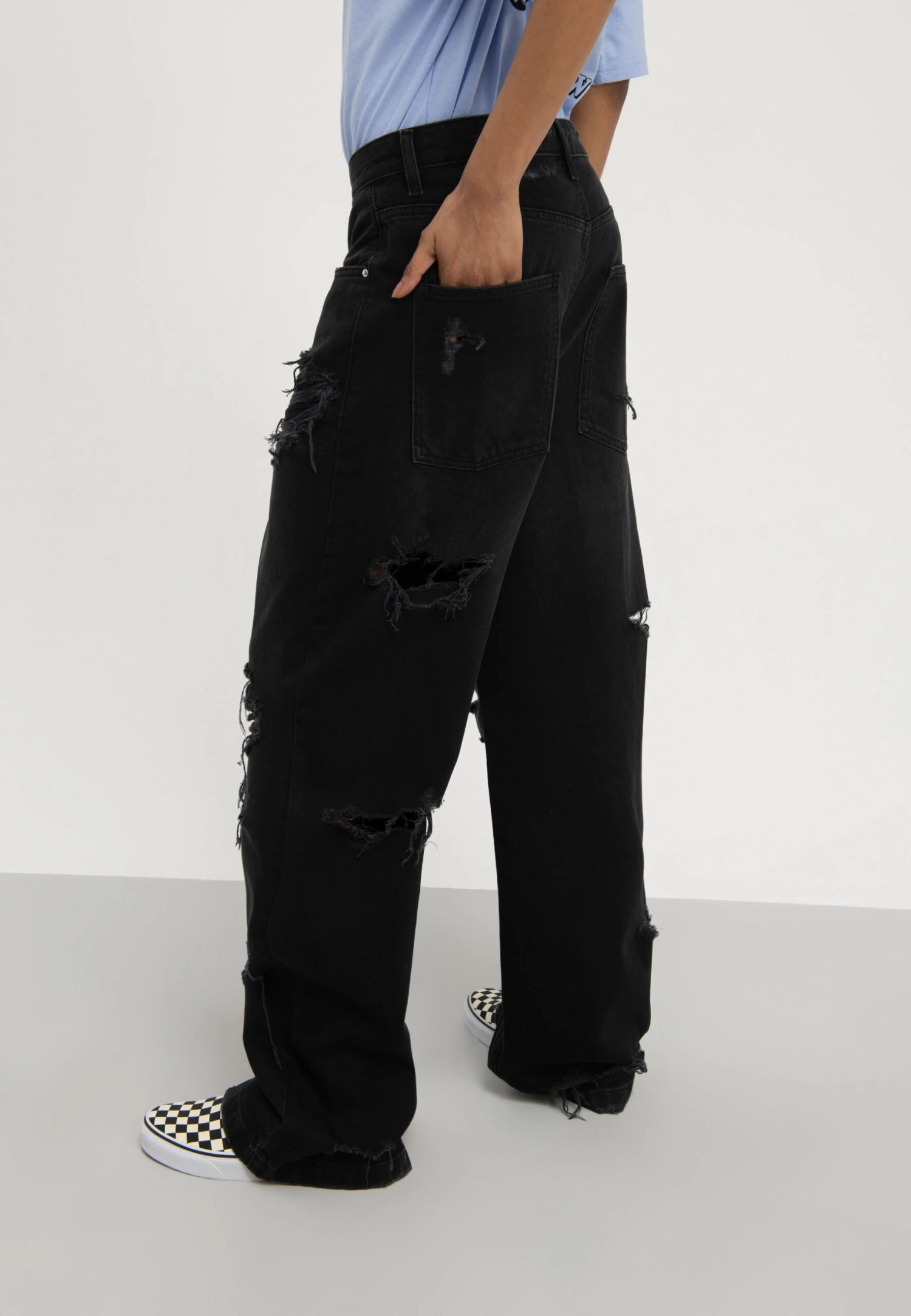 YOURTURN Unisex - Relaxed Fit Jeans - Black Denim - Image 3