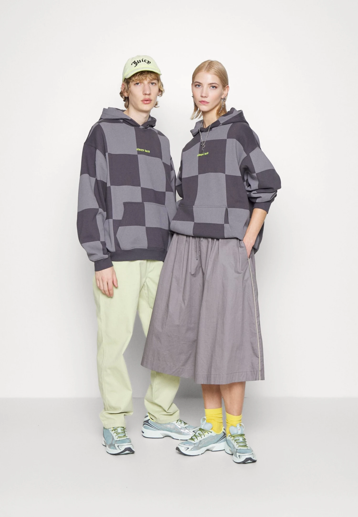 YOURTURN Unisex - Sweatshirt - Dark Grey - Image 2