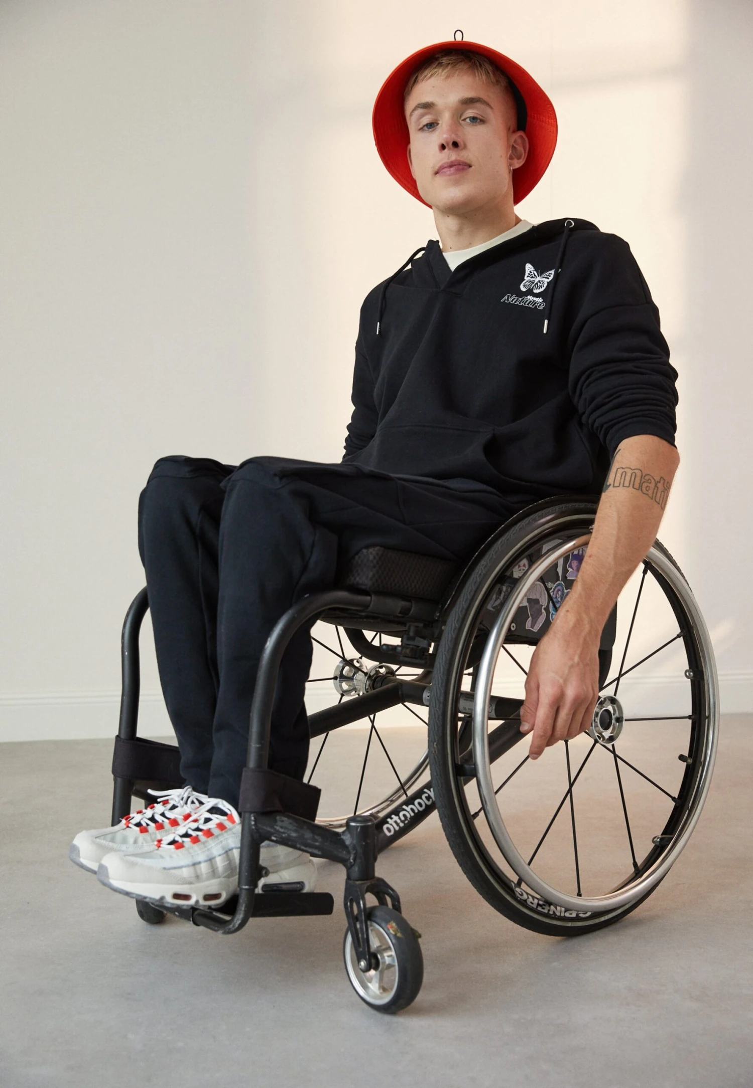 YOURTURN Tracksuit Bottoms - Black - Image 2