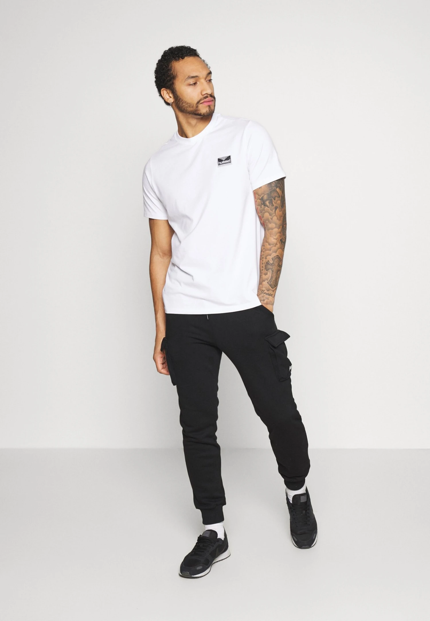 YOURTURN Unisex - Tracksuit Bottoms - Black - Image 2