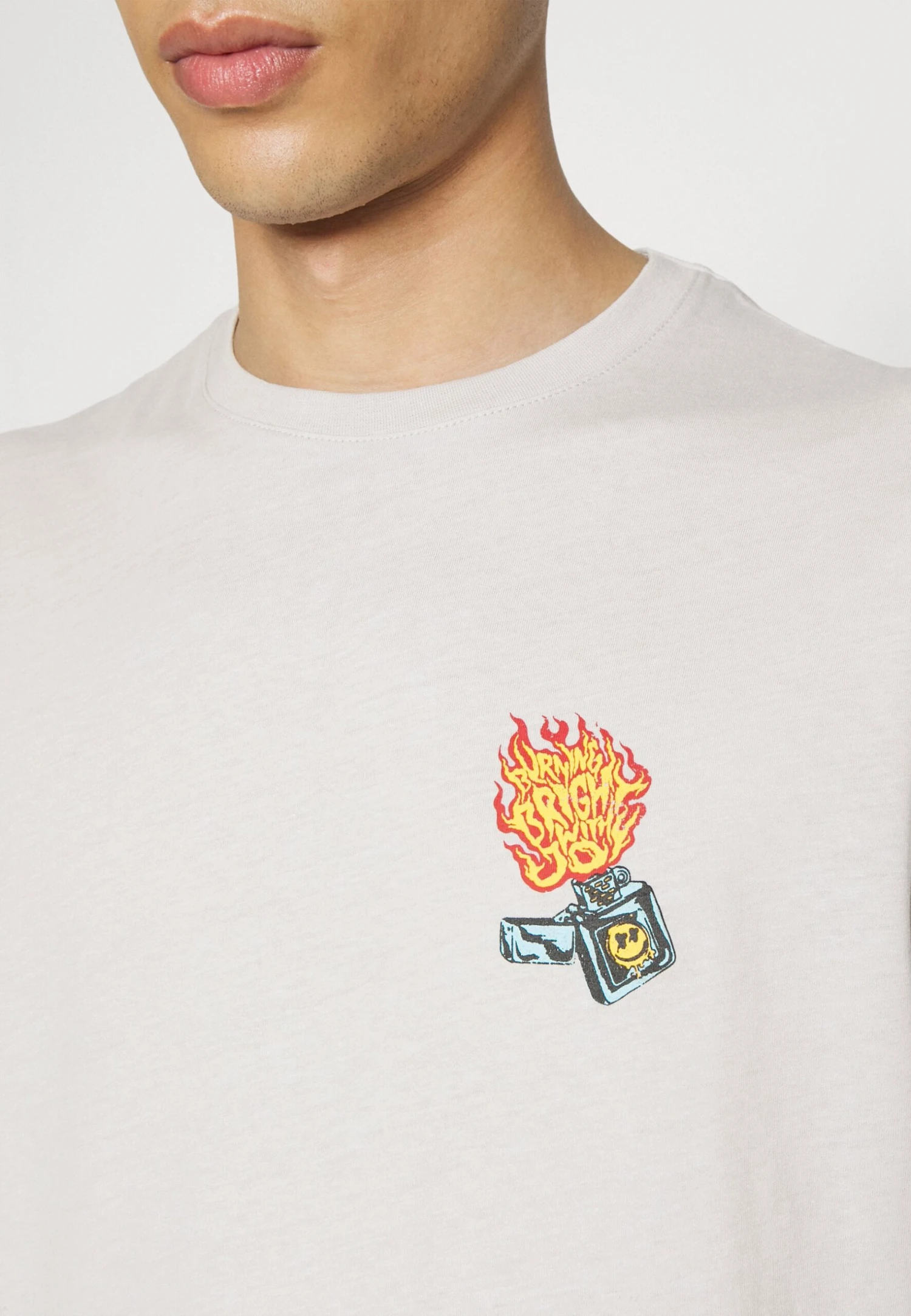 YOURTURN Unisex - Print T-Shirt - Grey - Image 6