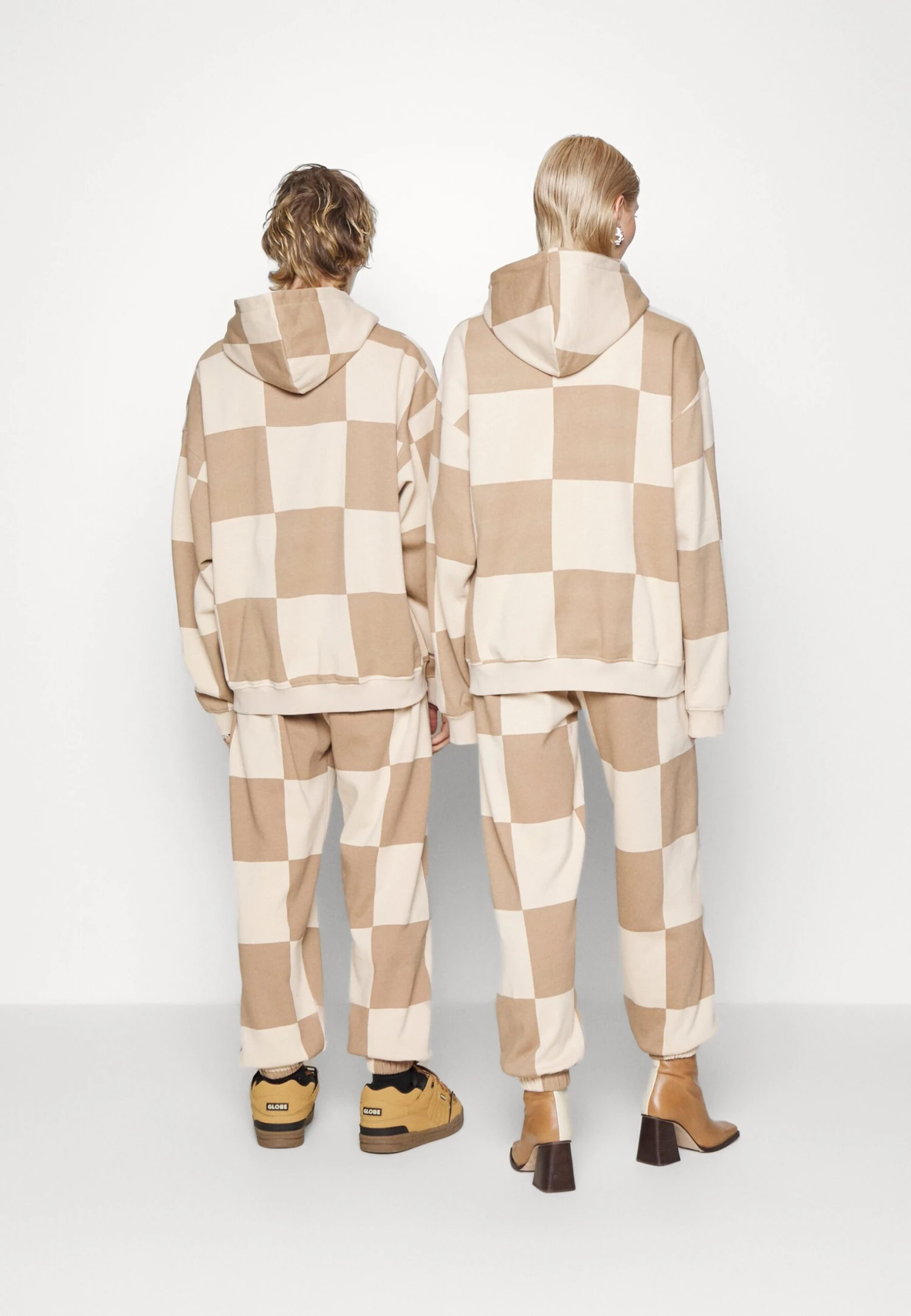 YOURTURN Unisex - Tracksuit Bottoms - Beige - Image 3