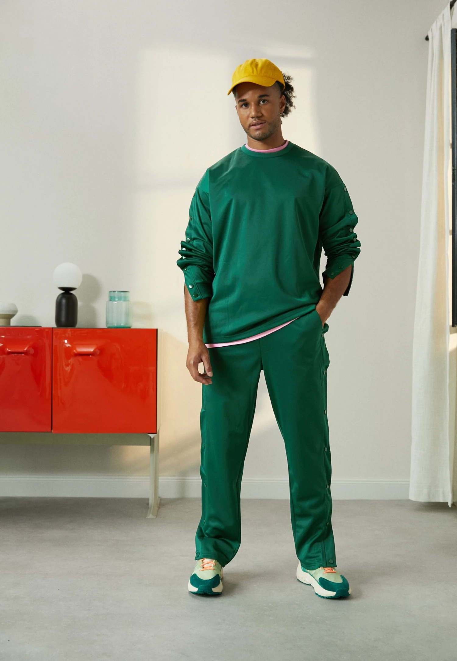 YOURTURN Unisex - Long Sleeved Top - Dark Green - Image 2