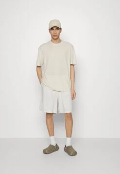 YOURTURN Unisex 2 Pack - Basic T-Shirt - Offwhite/Light Green